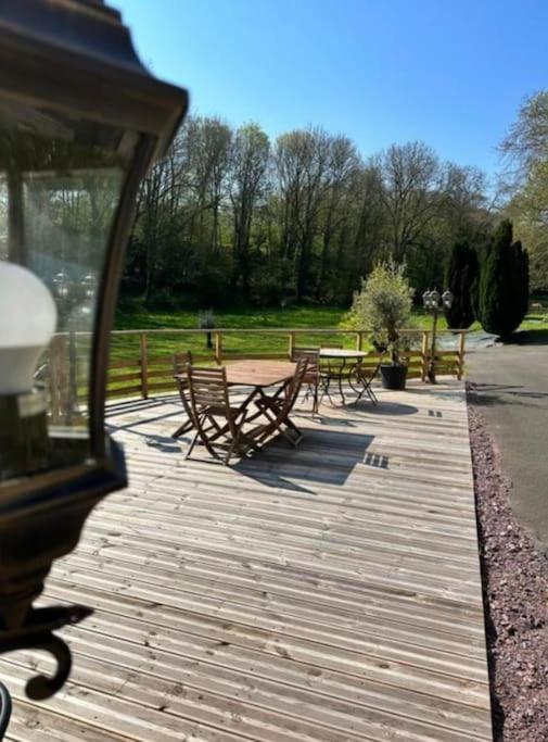 Le Manoir Du Val Villa Douvres-la-Délivrande Екстериор снимка